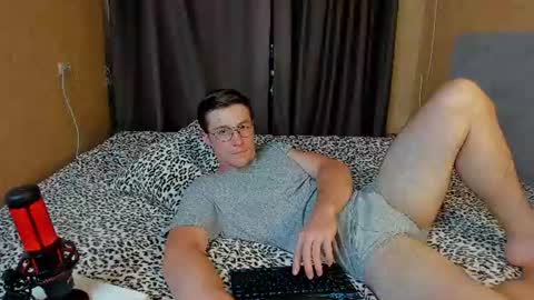 Deni online show from July 2, 7:04 pm