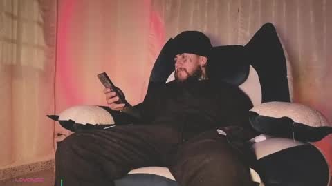 Oliver online show from May 2, 4:06 am