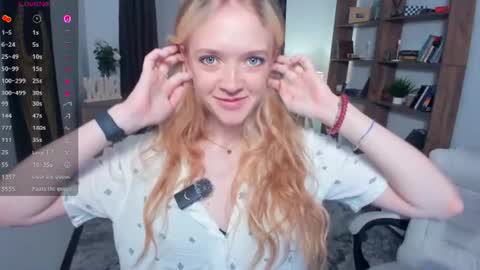 Denna online show from August 9, 10:22 pm