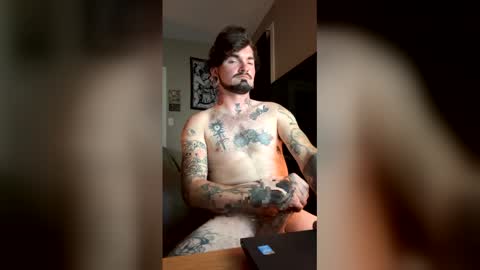 dennisman4151 online show from June 6, 4:51 am