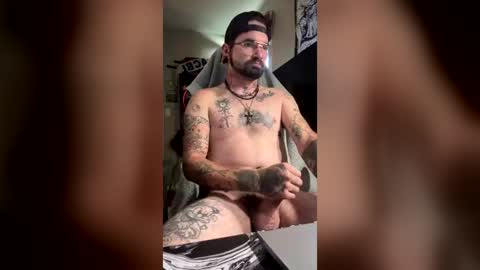 dennisman4151 online show from August 3, 1:18 pm