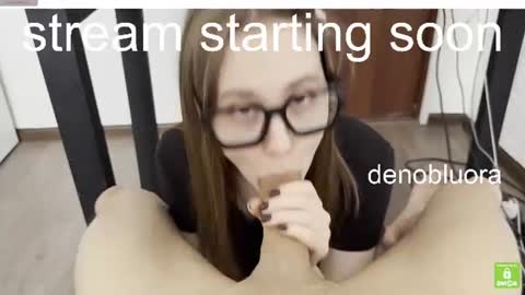 denobluora online show from August 5, 10:57 am