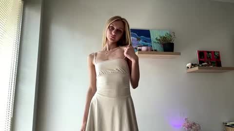 Luna online show from August 2, 12:45 pm