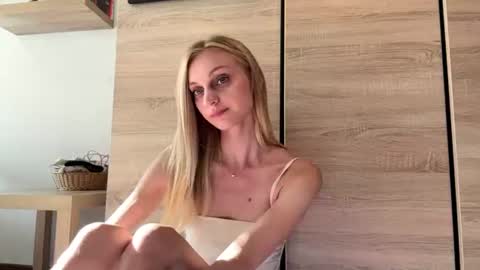Luna online show from August 2, 4:03 pm