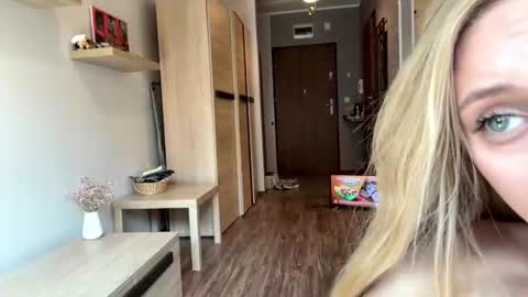 Luna online show from August 4, 12:02 pm
