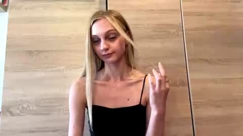 Luna online show from August 14, 11:47 am