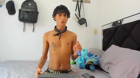 dereck_beaumont online show from August 7, 7:36 pm