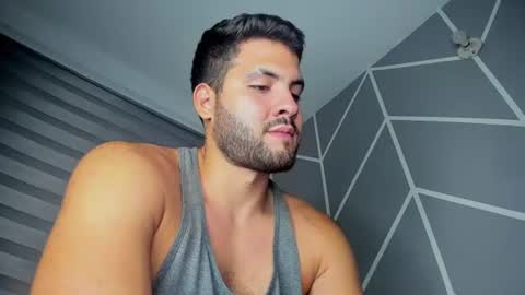 dereckhardd online show from August 1, 10:21 am