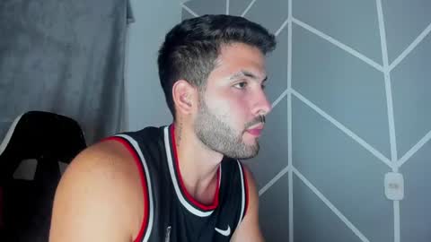 dereckhardd online show from August 5, 1:09 pm