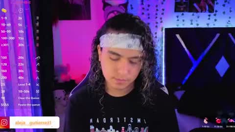 Derek Grey online show from July 10, 6:02 pm