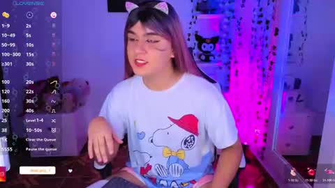 derek_greyy_ online show from July 30, 3:52 pm