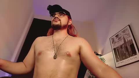 Derek online show from August 7, 2:55 am