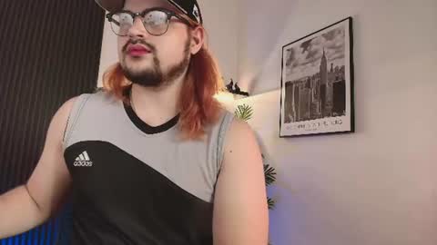 Derek online show from August 11, 2:13 am