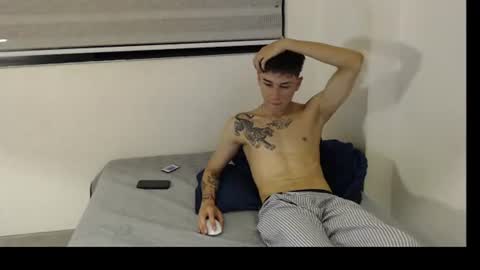 Derek online show from August 11, 1:07 am