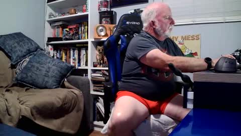 D K online show from May 7, 2:35 am