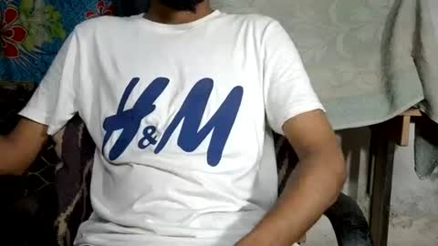 desi_boy799417 online show from August 9, 8:26 am