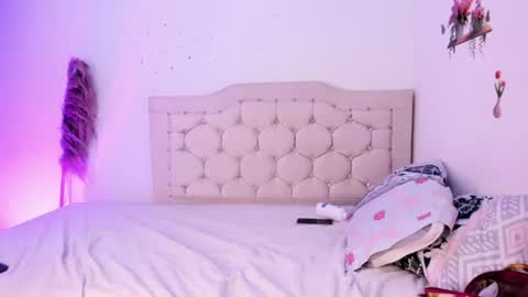 Liv and Matteo online show from August 2, 3:35 am
