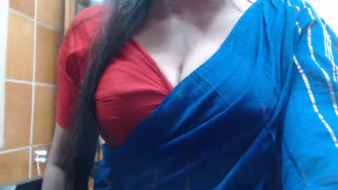 desimaisa130 online show from July 20, 7:28 pm