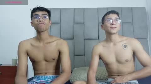 desire4duo online show from August 10, 12:06 pm