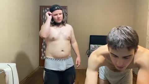 desiredude9 online show from August 11, 8:33 pm