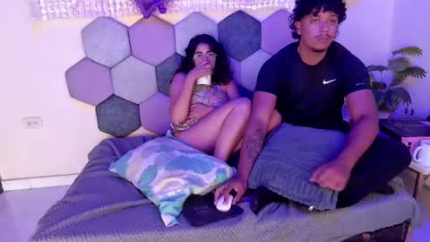 VANIA  online show from August 9, 9:49 pm