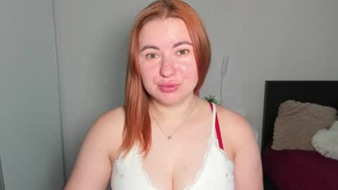 LAYLA online show from August 11, 6:26 am