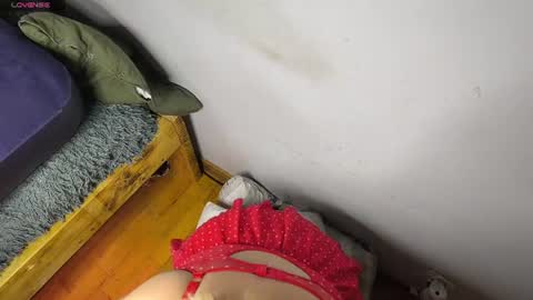 Hot Curvy Blonde online show from August 8, 2:33 am