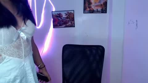Dess online show from July 28, 3:07 pm