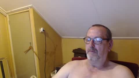 destelp online show from July 17, 1:55 pm
