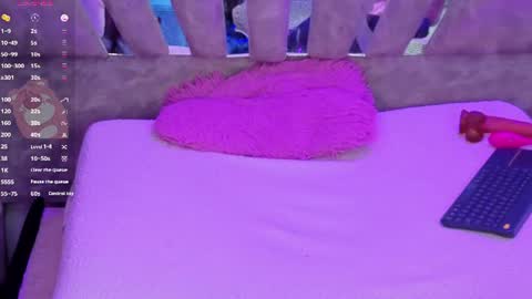 destinya_ online show from July 14, 5:03 pm