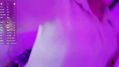 destinya_ online show from August 11, 9:06 pm