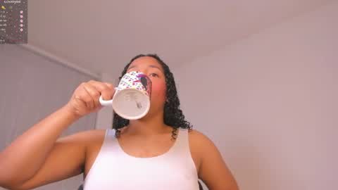 desty_y online show from August 1, 9:26 am
