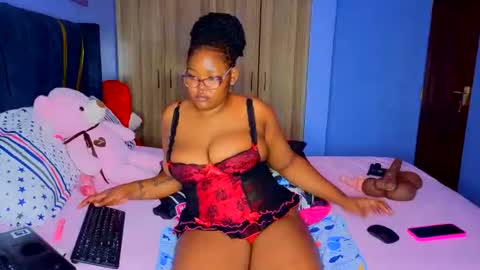 Dette online show from August 9, 5:03 pm