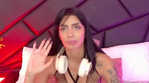 DEUX online show from July 31, 9:26 am