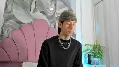 devel_and_angell online show from July 27, 9:53 pm