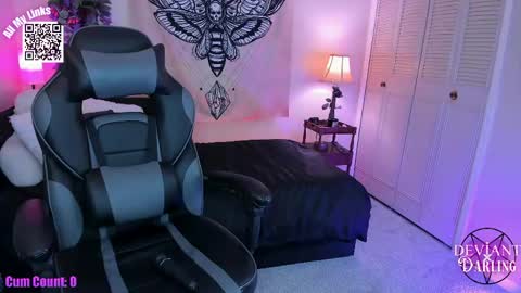 Lady Lydia aka DeviantxDarling online show from May 8, 1:18 am