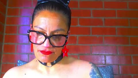 devil_taylorx online show from September 2, 9:06 pm