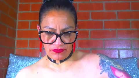 devil_taylorx online show from September 6, 1:00 am