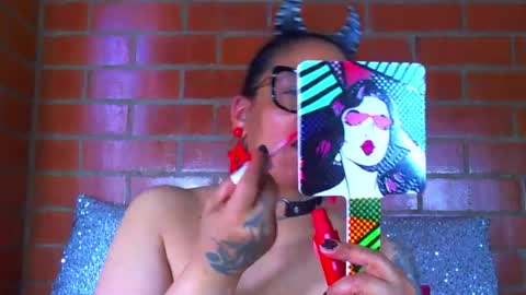 devil_taylorx online show from September 6, 9:54 pm