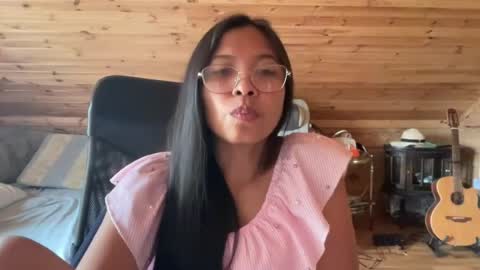 devinebabe14 online show from August 17, 7:46 am