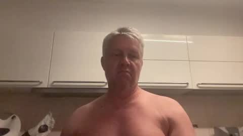 Devon online show from May 23, 11:18 pm
