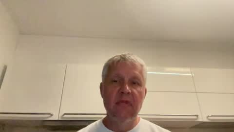 Devon online show from August 3, 1:45 am