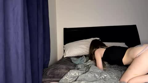come play  online show from April 19, 9:08 am