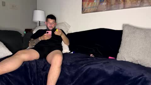 come play  online show from April 26, 7:48 am