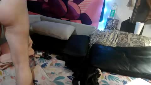 deziraestarz online show from August 14, 4:32 pm