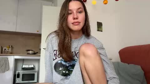 Di Alex online show from August 12, 1:35 pm