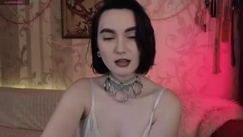 Diana Di Honey online show from July 22, 1:46 pm