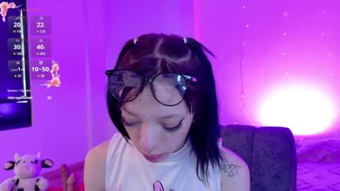 Diamond  online show from August 12, 7:27 pm