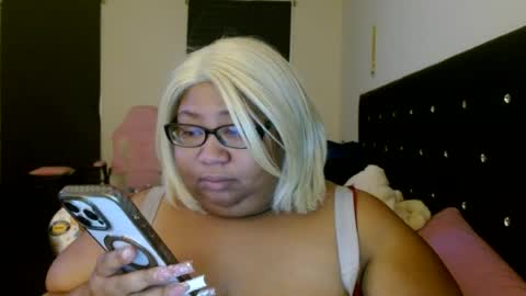 diamondbbwqueen online show from August 12, 12:57 am