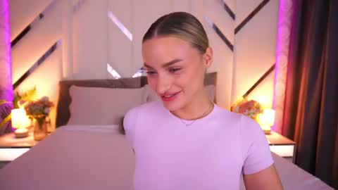 diana_nova online show from July 29, 1:18 pm